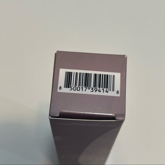 4/$25 Dominique Cosmetics - Blur & Moisture Serum Primer - Picture 5 of 9